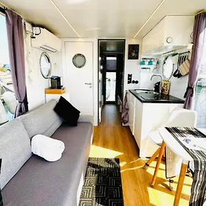  Botel Houseboat Seabreeze Italien